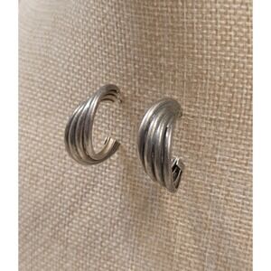 Vintage Sterling Silver Layered Ribbed Hoop Earrings 925